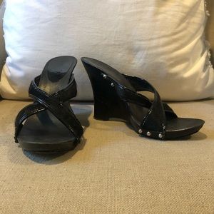 Baker’s Black Wedge Heels